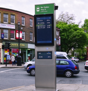 Custom Outdoor Digital Bus Stop Sign with IP65 Waterproof Design Durable for Smart Public Transportation